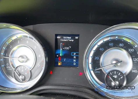 2012 Chrysler 300 z USA, uszkodzony, nr VIN 2C3CCAAG5CH192350